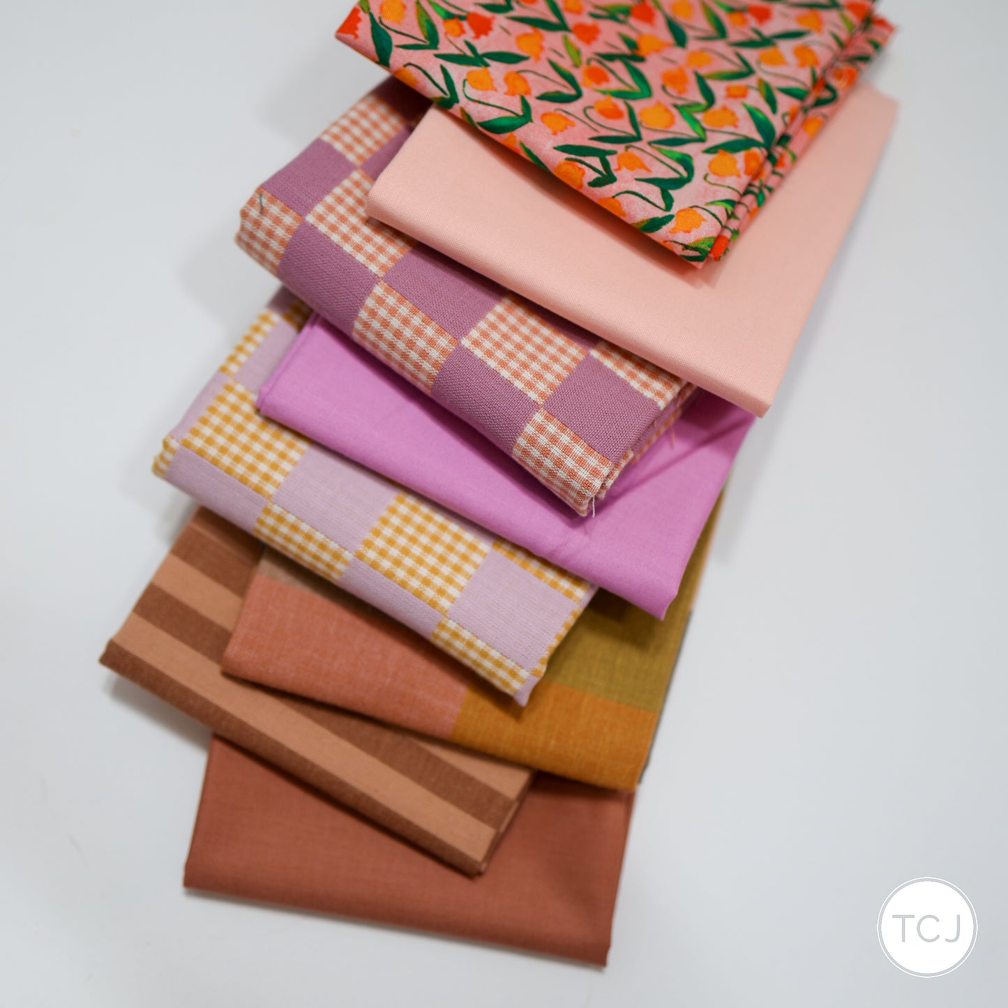 #306 - Fat Quarter - 8 pieces