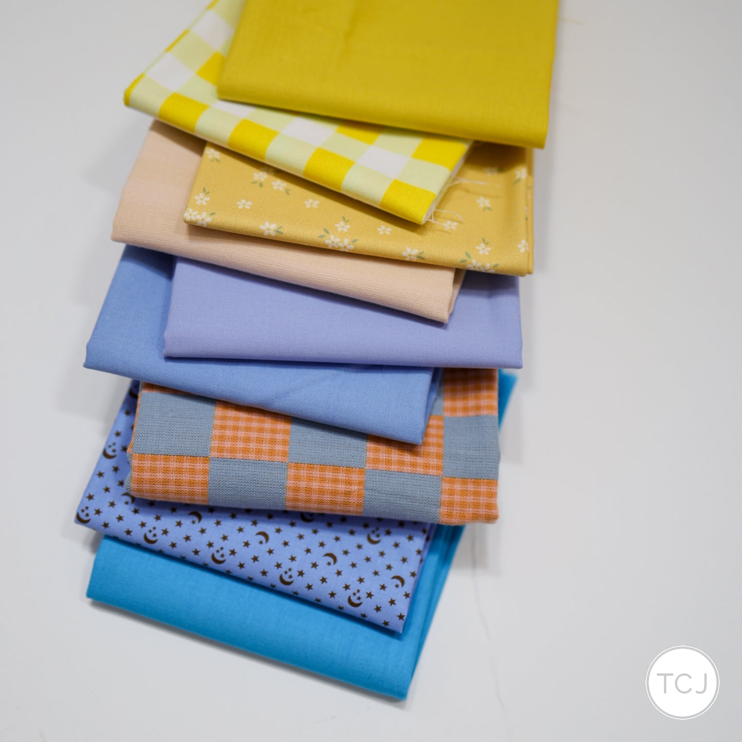 #304 - Fat Quarter - 9 pieces