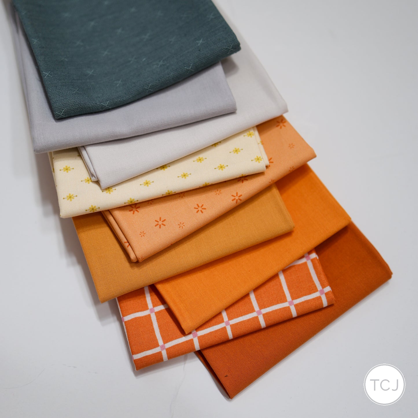 #297 - Fat Quarter - 9 pieces