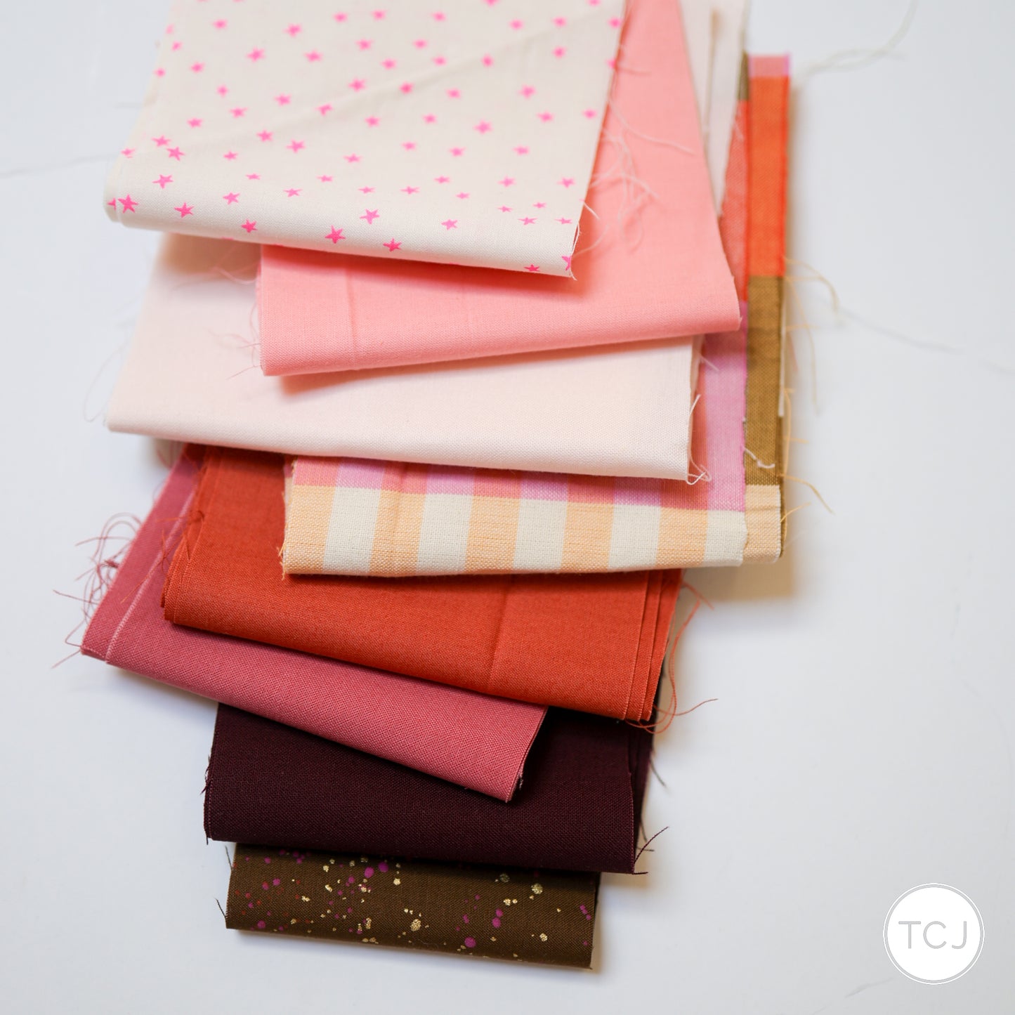 #208 - 2.5" Strips - 8 pieces