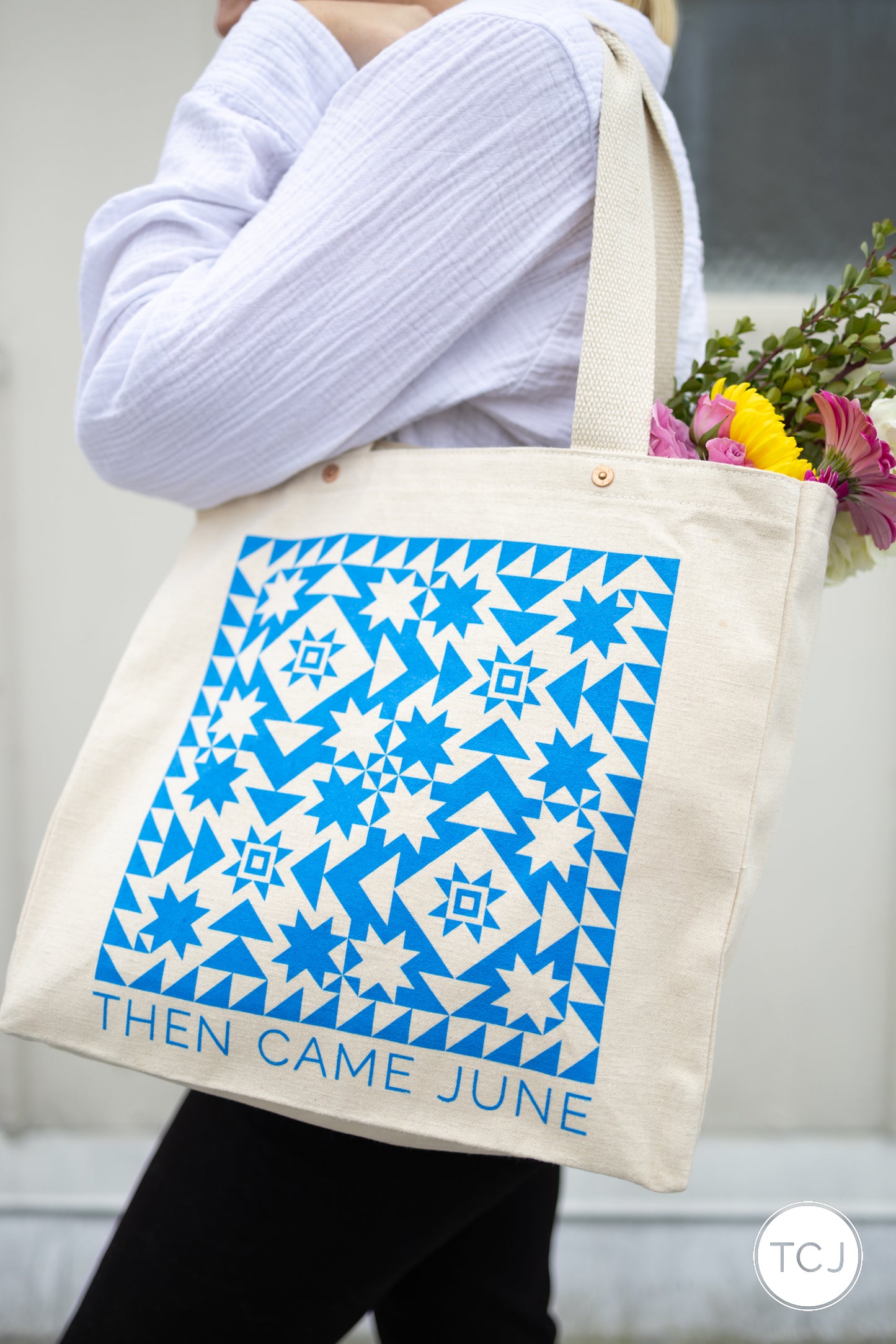 Everett Star Tote Bag