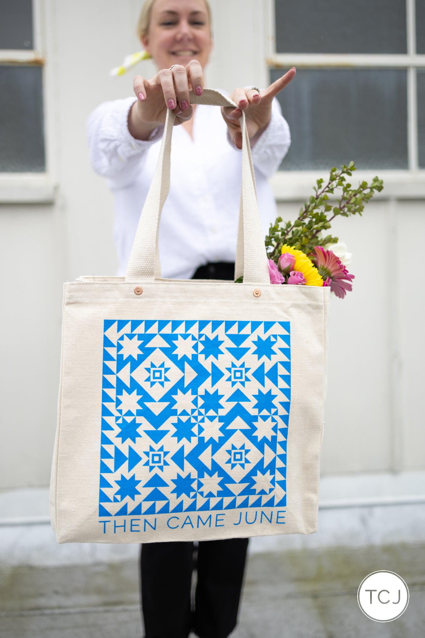 Everett Star Tote Bag