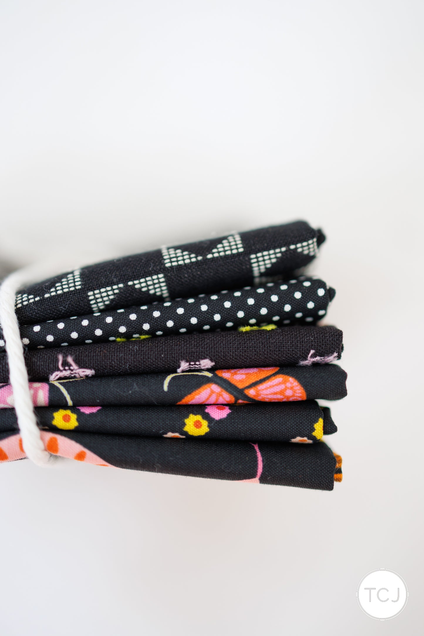 Black - 6 piece FQ Bundle