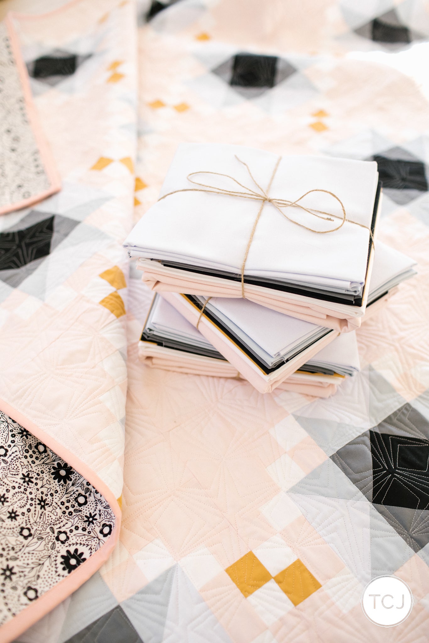 Champagne Quilt Kit - Cover Girl