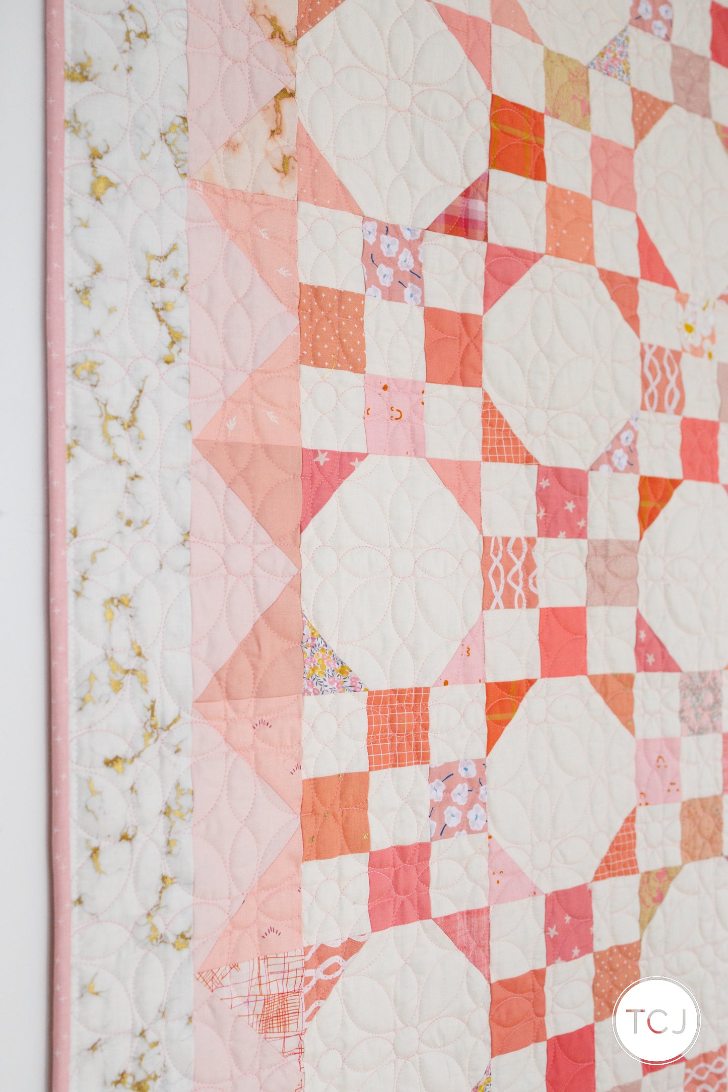 Barrett Quilt - Scrappy Peach