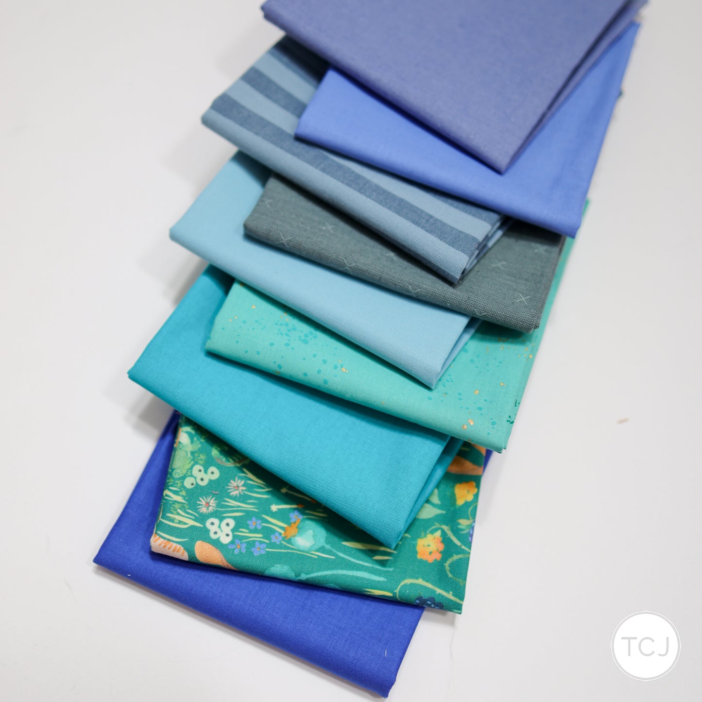 #302 - Fat Quarter - 9 pieces