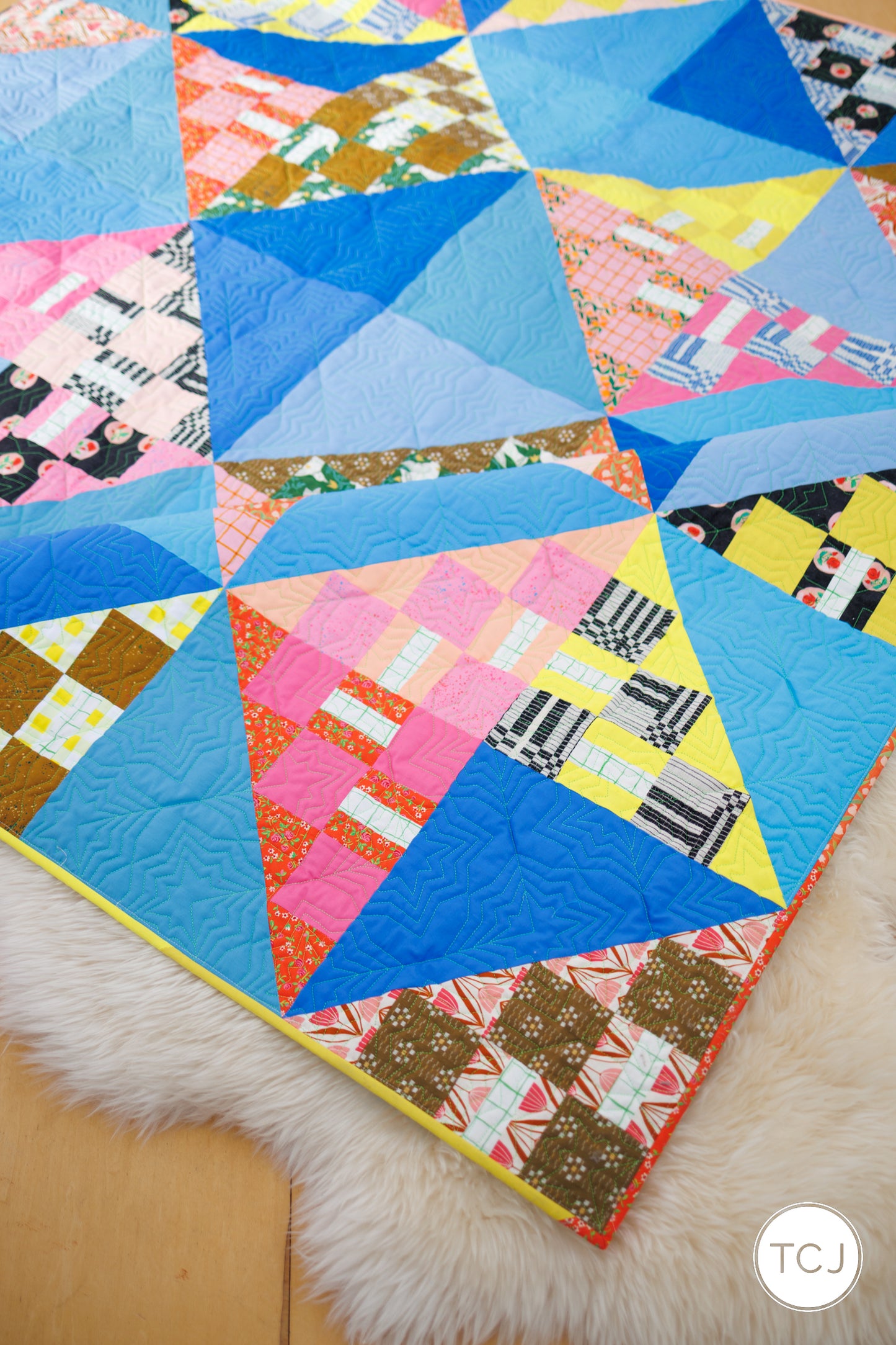 Plot Twist Quilt - Poolside