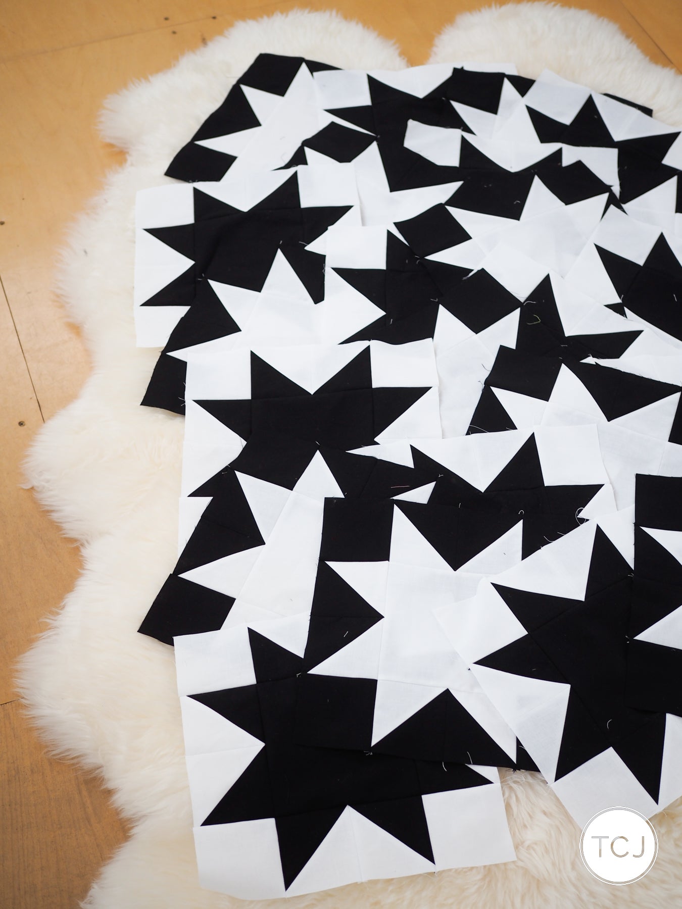 Star Adventure Quilt Kit - Black + White