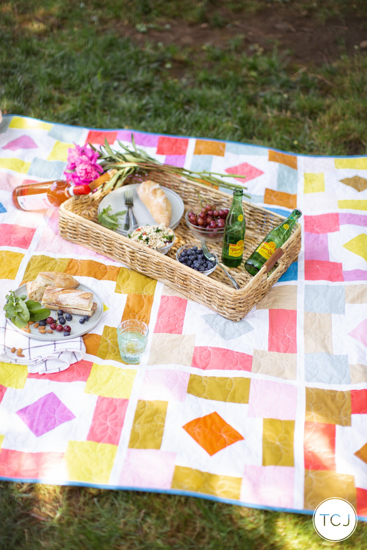 Backyard Party Quilt Pattern - PDF